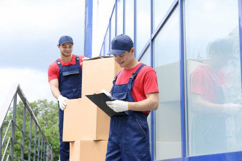 Bow property access and loading planning for a moving truck