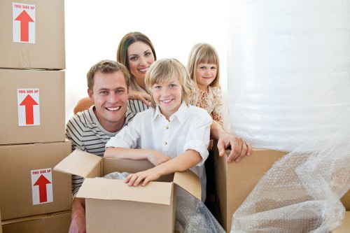 Organised moving preparation for residents in Bow